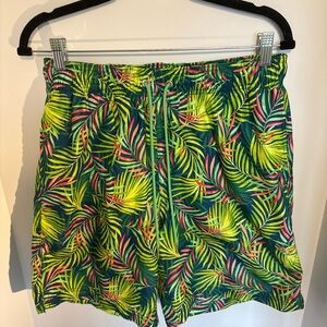 Lands' End Vibrant Leaf Print Shorts medium 32-34
